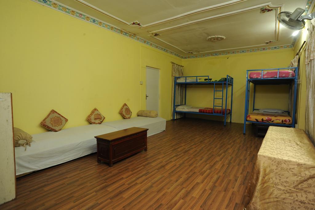 Hotel Himalaya Yoga Catmandu Exterior foto