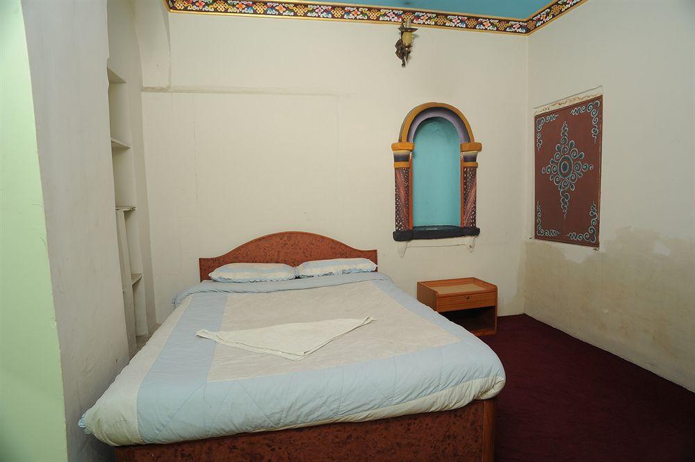 Hotel Himalaya Yoga Catmandu Exterior foto