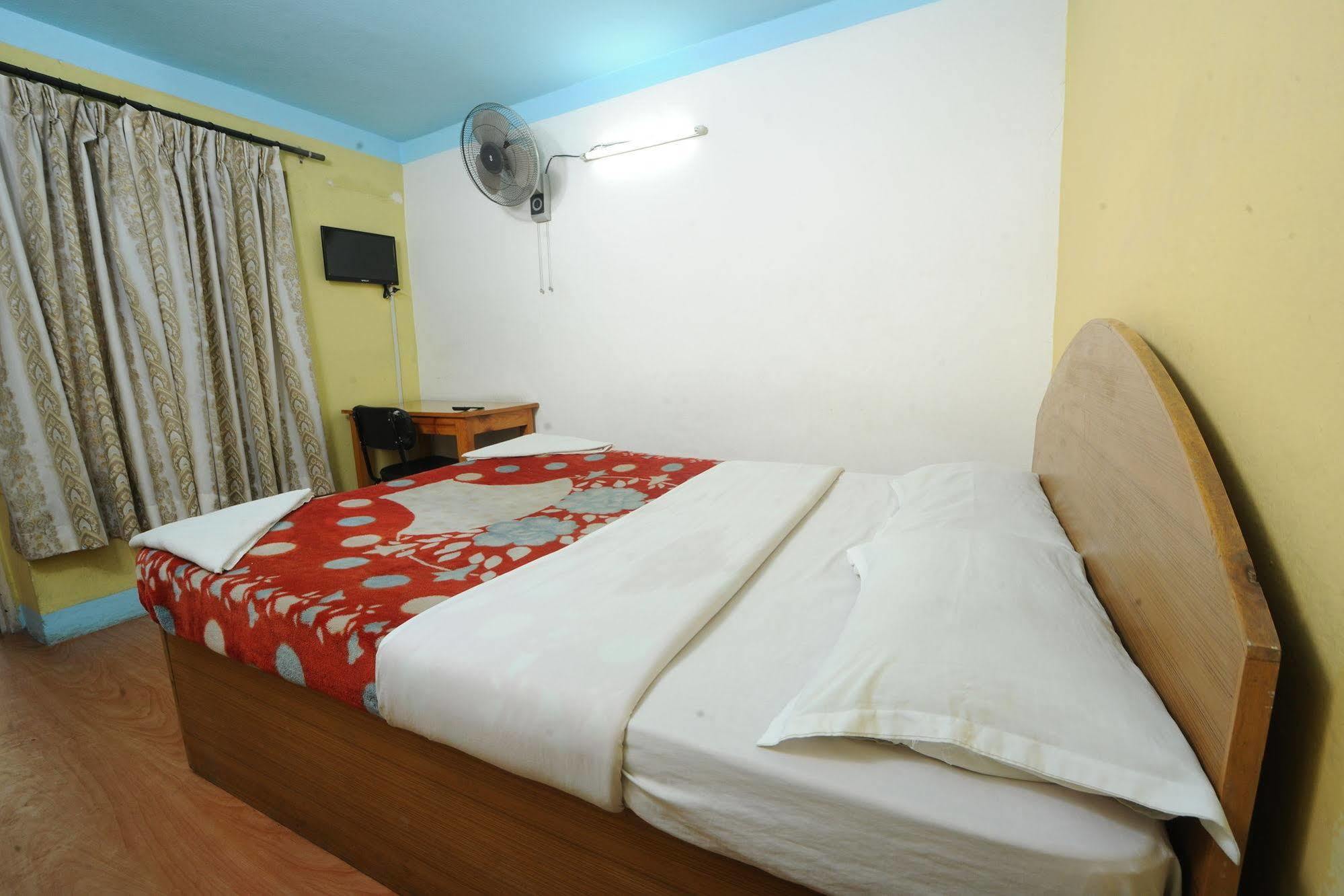 Hotel Himalaya Yoga Catmandu Exterior foto